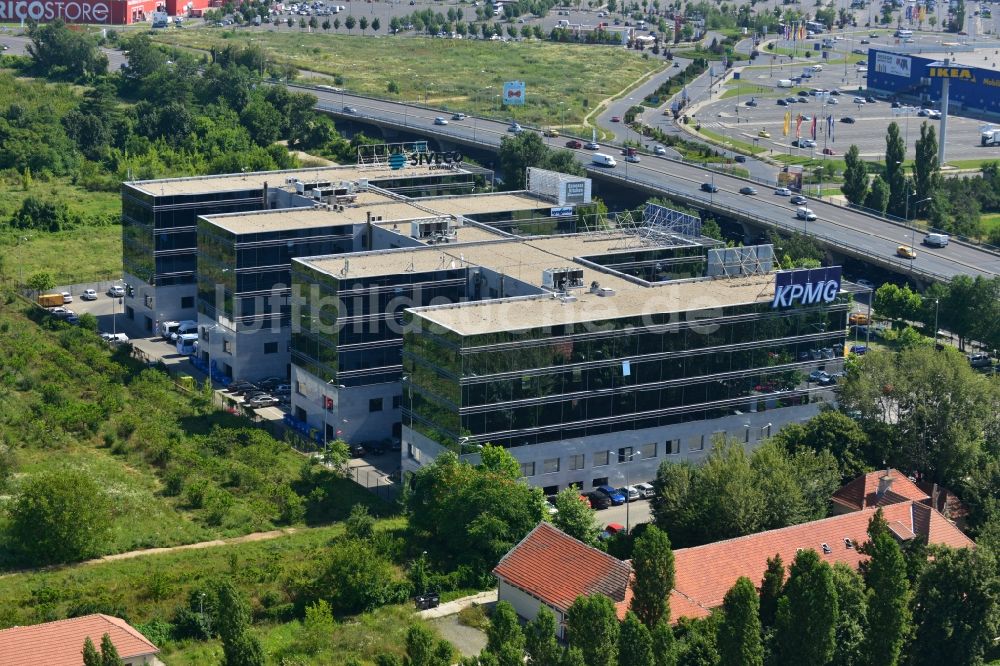 Luftaufnahme Bukarest - Büro- und Geschäfthaus- Gebäudekomplex Victoria Business Park in Bukarest in Rumänien