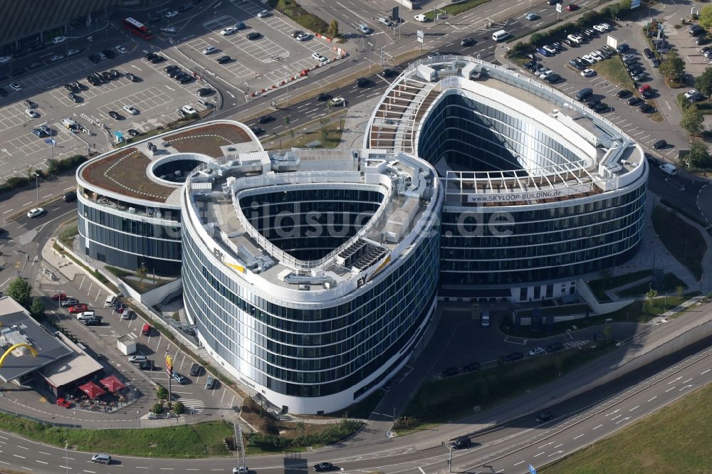 Luftbild Stuttgart - Bürogebäude des Geschäftshauses Sky Loop in Stuttgart im Bundesland Baden-Württemberg, Deutschland