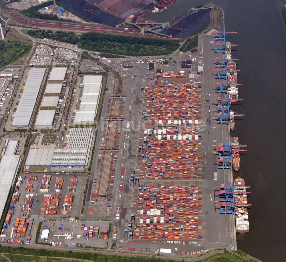Luftaufnahme Hamburg - Container Terminal Altenwerder (CTA) am Ufer der Elbe im Stadtteil Altenwerder in Hamburg