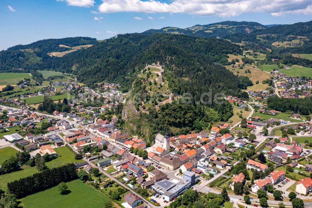 Griffen aus der Vogelperspektive: Dorf - Ansicht in Griffen in Kärnten, Österreich