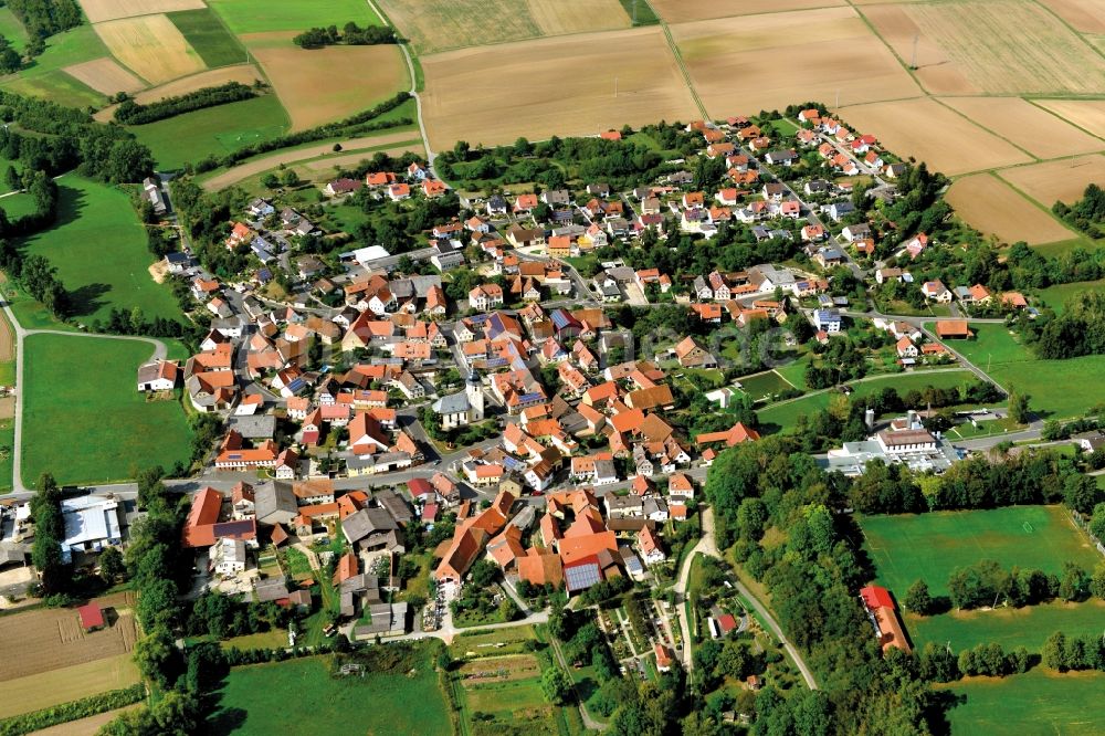 Luftaufnahme Lendershausen - Dorf - Ansicht der zum Landkreis Haßberge gehörenden Gemeinde Lendershausen im Bundesland Bayern