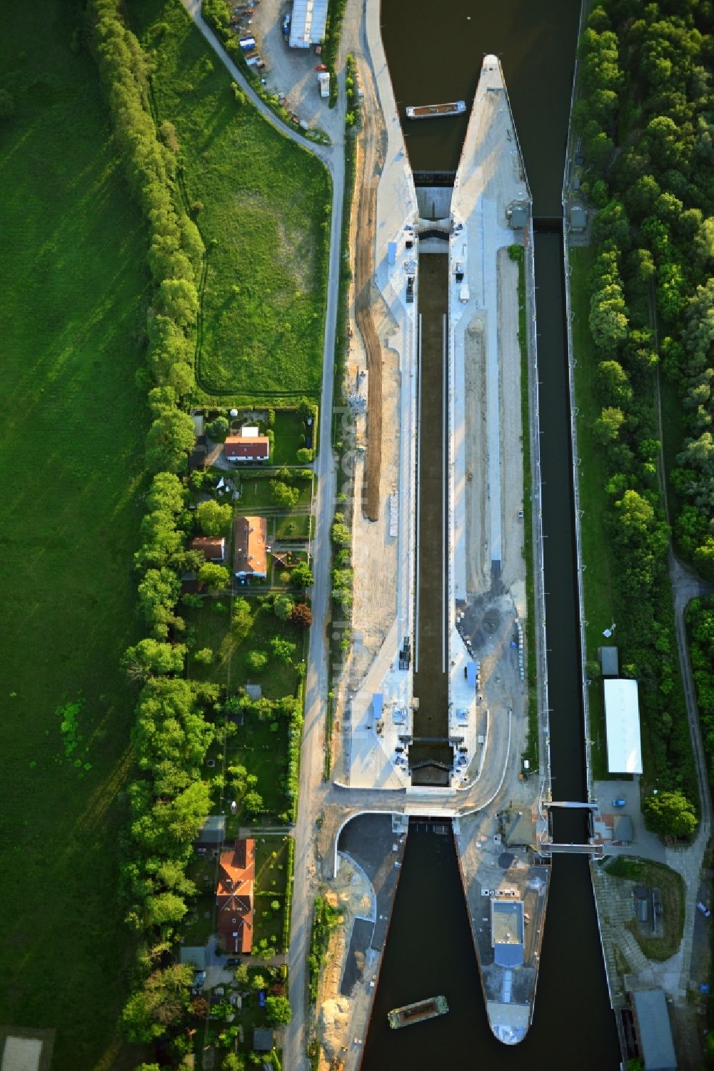 Luftaufnahme Wusterwitz - Erweiterungsbaustelle Neubau Schleuse Wusterwitz am Elbe-Havel-Kanal im Bundesland Brandenburg