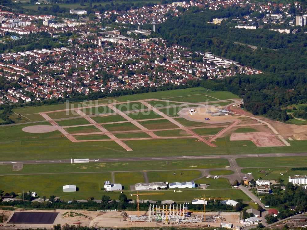 Freiburg im Breisgau von oben - Flugplatz der in Freiburg im Breisgau im Bundesland Baden-Württemberg, Deutschland