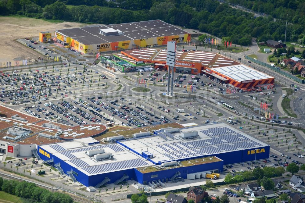 Luftbild Dänischburg, Lübeck - Gebäude des Einkaufszentrum des IKEA - Möbel- und Einrichtungshauses in Dänischburg, Lübeck im Bundesland Schleswig-Holstein