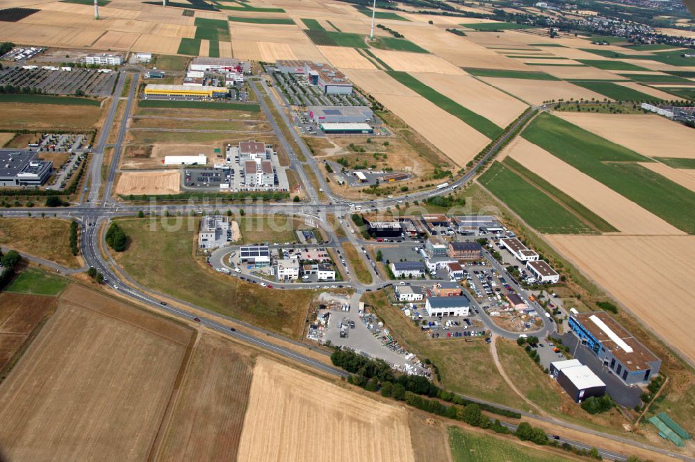 Luftaufnahme Hechtsheim - Gewerbegebiet und Messepark an der Ludwig-Erhard-Straße in Hechtsheim im Bundesland Rheinland-Pfalz, Deutschland