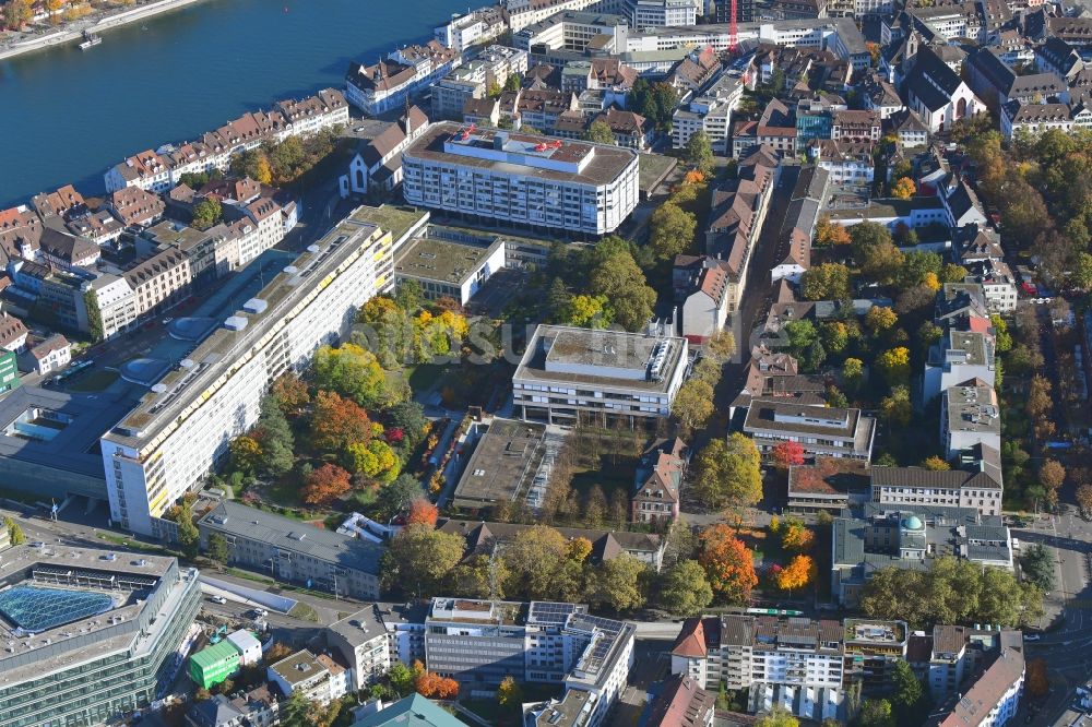 Basel von oben - Herbstluftbild Klinikgelände des Krankenhauses Universitätsspital in Basel im Kanton Basel-Stadt, Schweiz