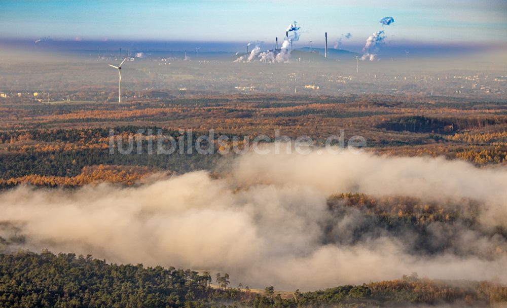 Oer-Erkenschwick aus der Vogelperspektive: Herbstluftbild Wetterlage mit Wolkenbildung in Oer-Erkenschwick im Bundesland Nordrhein-Westfalen, Deutschland