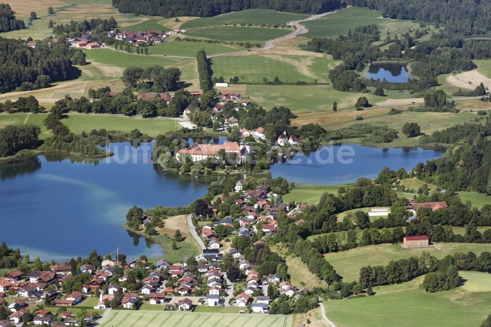 Luftaufnahme Seeon-Seebruck - Kloster Seeon im Bundesland Bayern