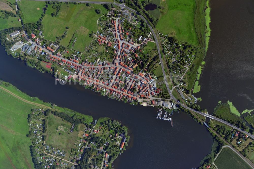 Luftbild Havelsee - Stadtansicht vom Innenstadtbereich und Stadtzentrum am Ufer des Beetzsees in Havelsee im Bundesland Brandenburg