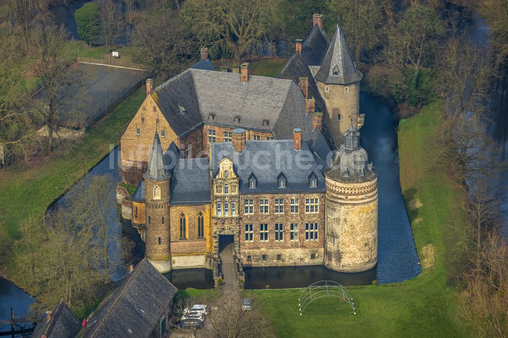 Luftbild Lippetal - Wassergraben mit Wasserschloß Schloss Haus Assen in Lippetal im Bundesland Nordrhein-Westfalen, Deutschland