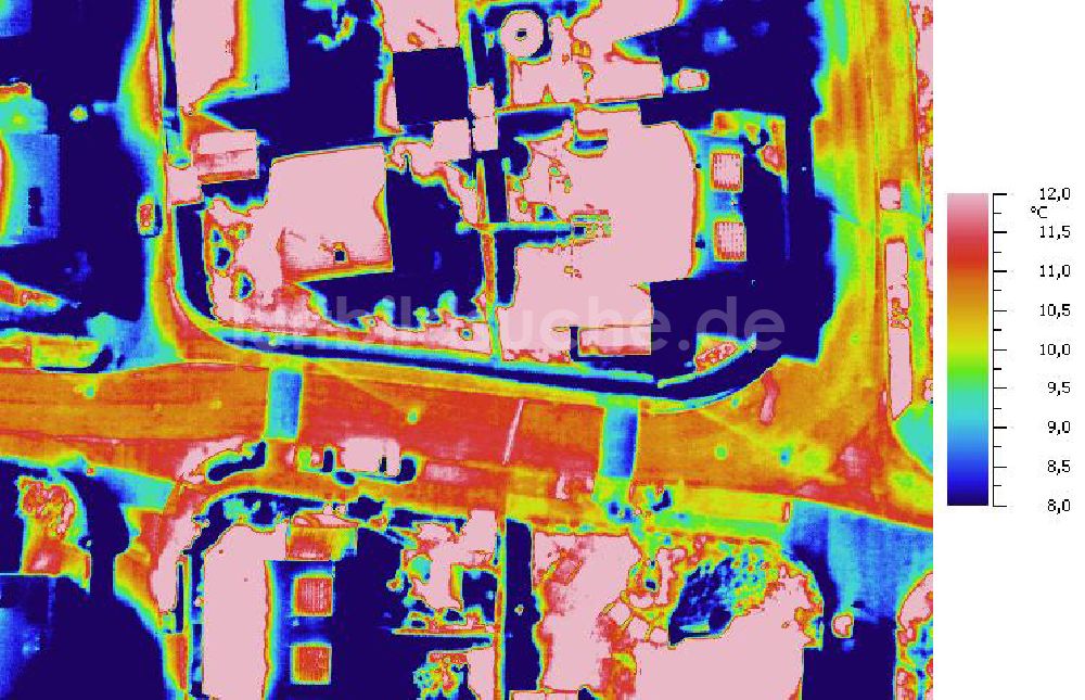 Infrarot-Luftbild TEUTSCHENTHAL - Infrarotaufnahme als Senkrechtluftbild von einer Neubau- Einfamilienhaussiedlung im Nordwesten von Teutschenthal in Sachsen-Anhalt.