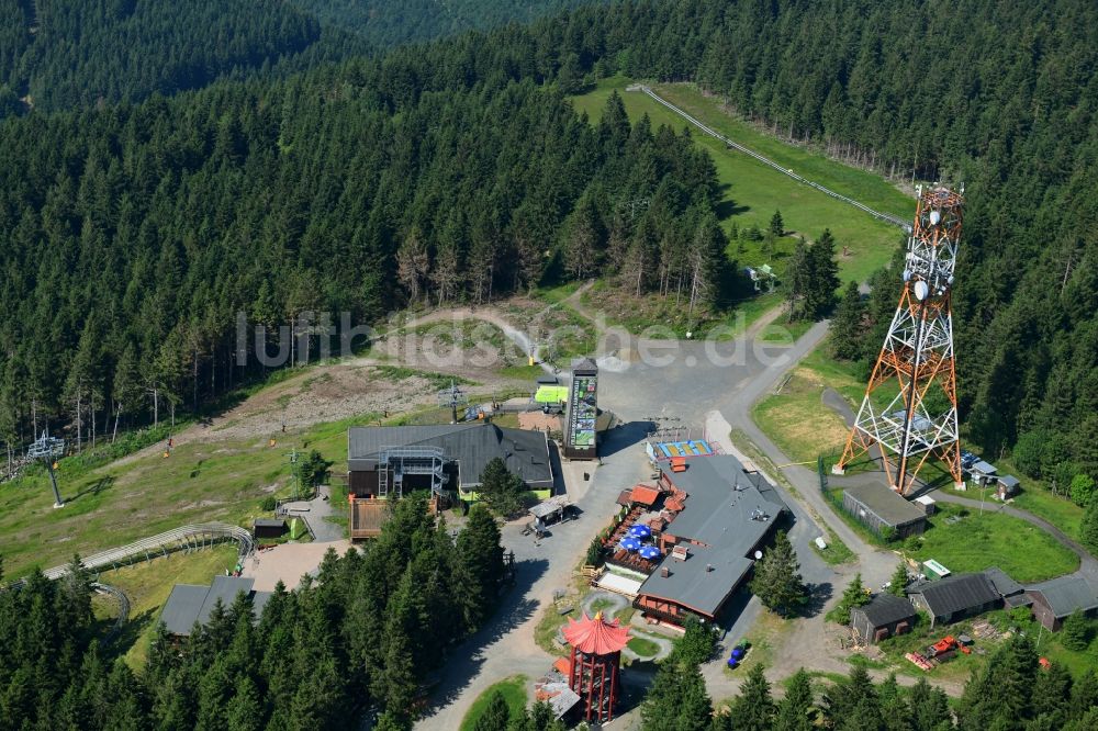 Luftbild Hahnenklee - Abfahrts- Skipiste mit Liftanlage am Bocksberg in Hahnenklee im Bundesland Niedersachsen, Deutschland