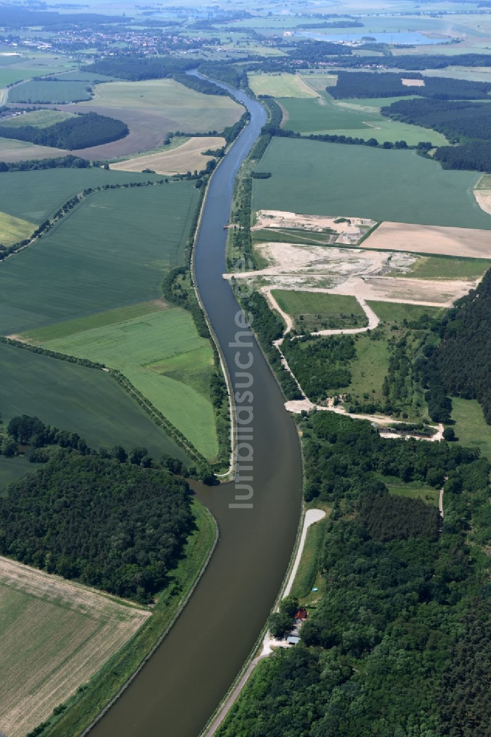 Nielebock von oben - Ablagerungsflächen am Elbe-Havel-Kanal bei Nielebock-Seedorf im Bundesland Sachsen-Anhalt
