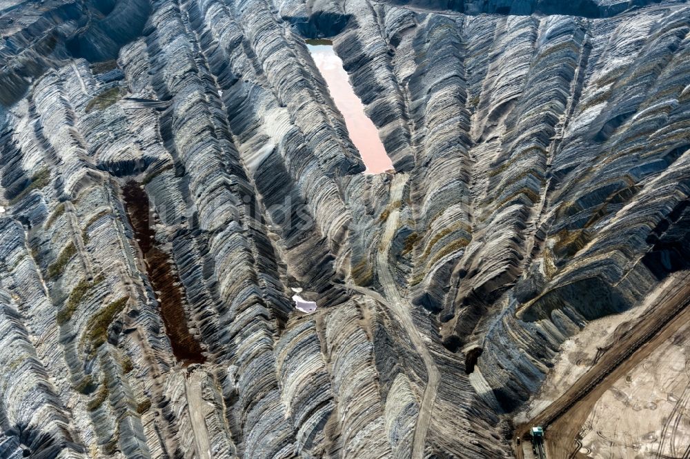 Luftaufnahme Regis-Breitingen - Abraumhalde Tagebau Vereinigtes Schleenhain in Regis-Breitingen im Bundesland Sachsen, Deutschland