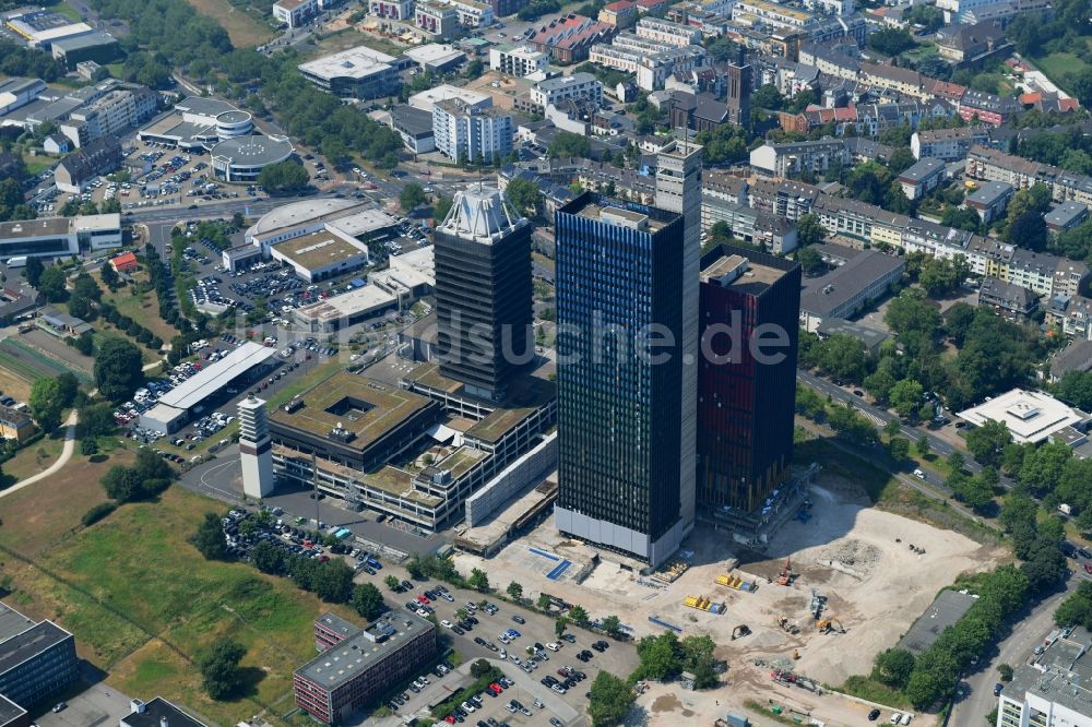 Luftbild Köln - Abriß- Baustelle zum Rückbau des Hochhaus- Gebäude Die Welle im Ortsteil Raderthal in Köln im Bundesland Nordrhein-Westfalen, Deutschland