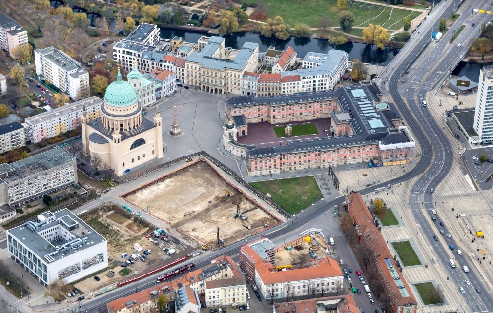 Luftaufnahme Potsdam - Abriss des ehemaligen Schul- Gebäude der Fachhochschule Potsdam in Potsdam im Bundesland Brandenburg, Deutschland