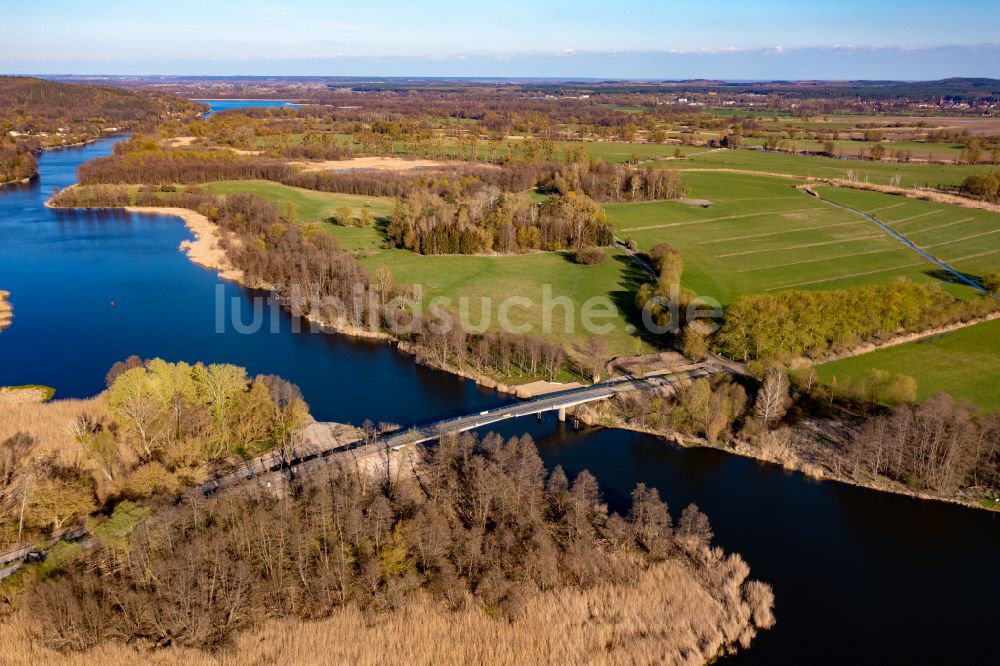 Luftbild Liepe - Abriß und Ersatzneubau Wegebrücke in Liepe im Bundesland Brandenburg, Deutschland