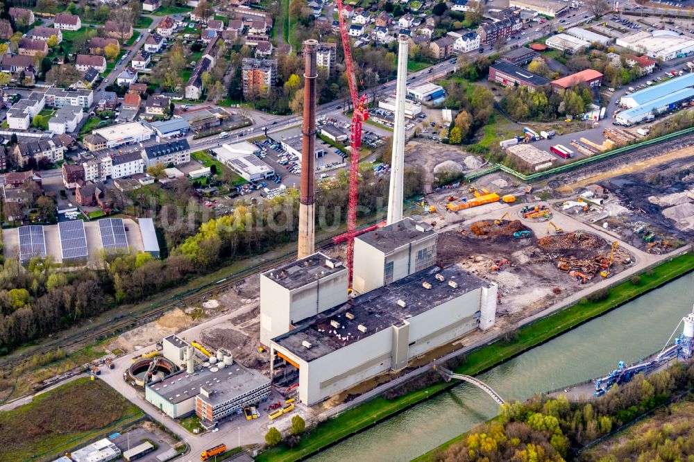Datteln von oben - Abrißarbeiten auf dem ehemaligen Gelände des Kohlekraftwerks in Datteln im Bundesland Nordrhein-Westfalen, Deutschland