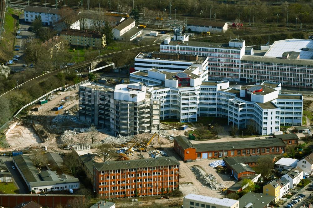 Luftbild Frankfurt am Main - Abrißfläche der Bürohaus- Gebäude Avaya- Areal im Ortsteil Gallus in Frankfurt am Main im Bundesland Hessen, Deutschland