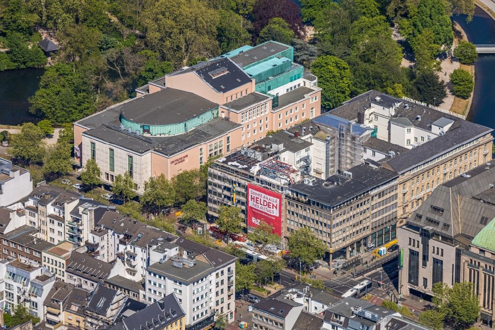 Luftbild Düsseldorf - Abrißfläche der Bürohaus- Gebäude an der Heinrich-Heine-Allee im Ortsteil Stadtmitte in Düsseldorf im Bundesland Nordrhein-Westfalen, Deutschland