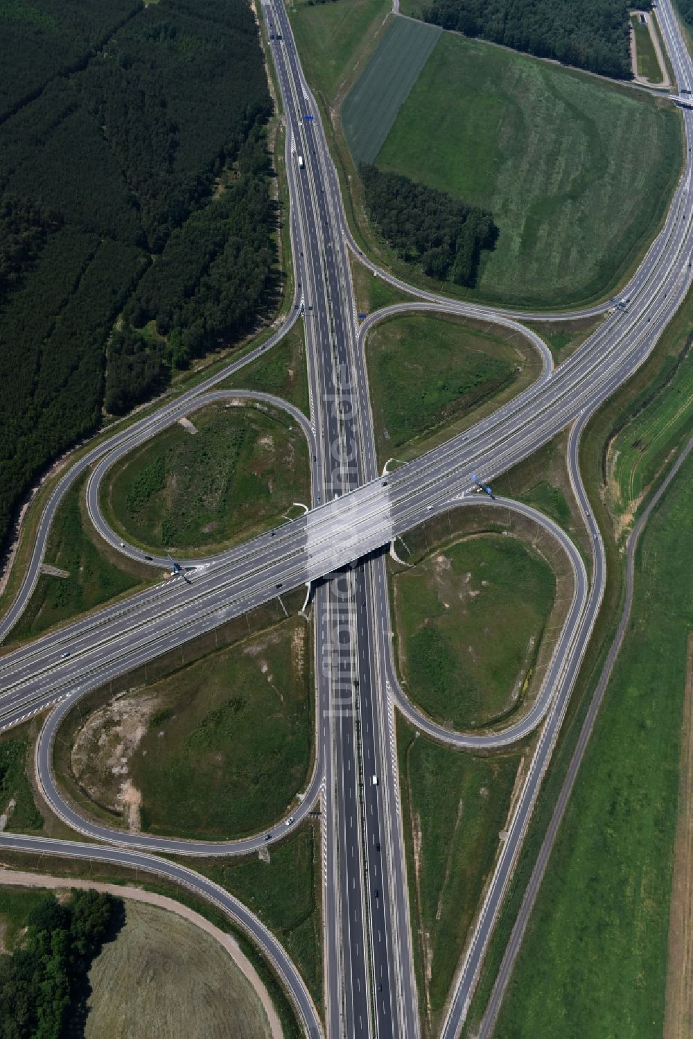 Luftaufnahme Wöbbelin - AD Autobahndreieck Schwerin an der BAB Autobahn A14 und A24 bei Wöbbelin in Mecklenburg-Vorpommern