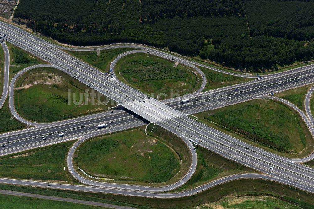 Luftbild Wöbbelin - AD Autobahndreieck Schwerin an der BAB Autobahn A14 und A24 bei Wöbbelin in Mecklenburg-Vorpommern