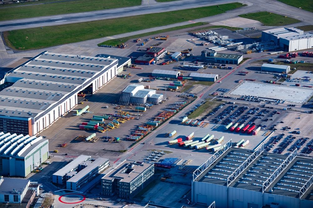 Luftaufnahme Hamburg - Airbus Produktionsgelände und Werksflughafen Finkenwerder in Hamburg
