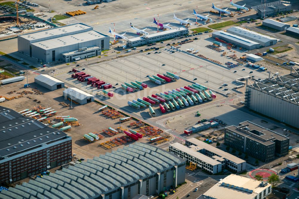 Luftbild Hamburg - Airbus Produktionsgelände und Werksflughafen Finkenwerder in Hamburg