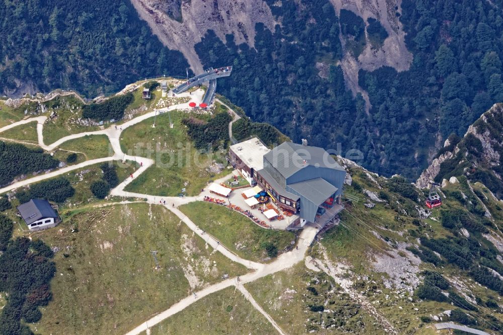 Grainau aus der Vogelperspektive: AlpspiX Aussichtsplattform und Bergstation der Alpspitzbahn am Fuße der Alpspitze nahe Garmisch-Partenkirchen im Bundesland Bayern