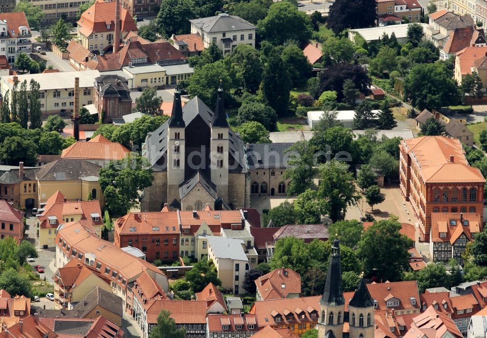 Luftbild Nordhausen - Altstadt von Nordhausen im Bundesland Thüringen mit Dom zum Heiligen Kreuz und Kindergarten - Domschlösschen