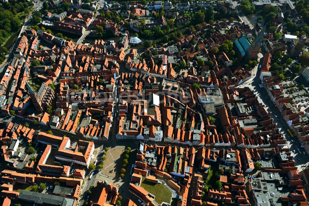 Luftaufnahme Lüneburg - Altstadtbereich und Innenstadt in Lüneburg im Bundesland Niedersachsen, Deutschland