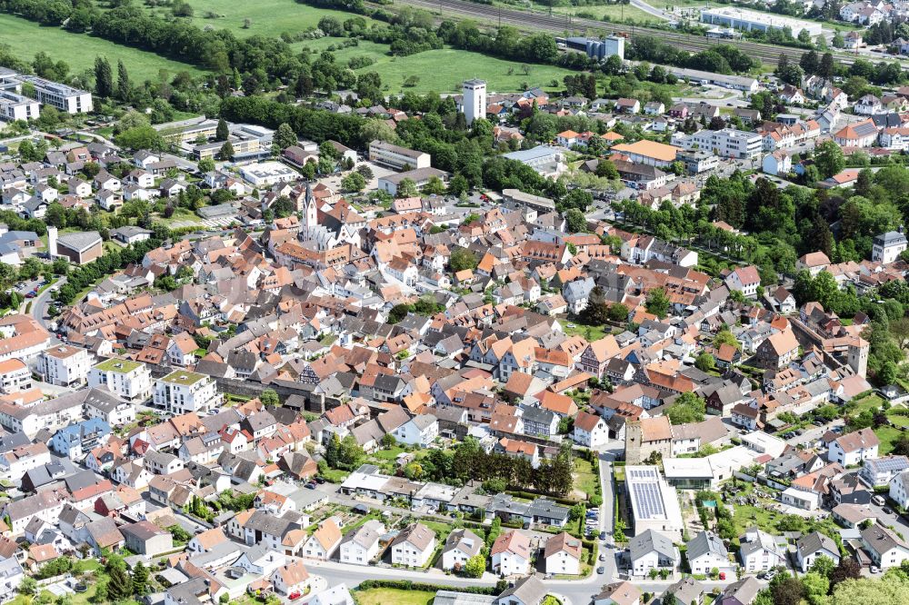 Luftaufnahme Babenhausen - Altstadtbereich und Innenstadtzentrum in Babenhausen im Bundesland Hessen, Deutschland