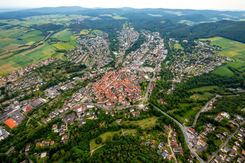 Luftaufnahme Bad Wildungen - Altstadtbereich und Innenstadtzentrum in Bad Wildungen im Bundesland Hessen, Deutschland