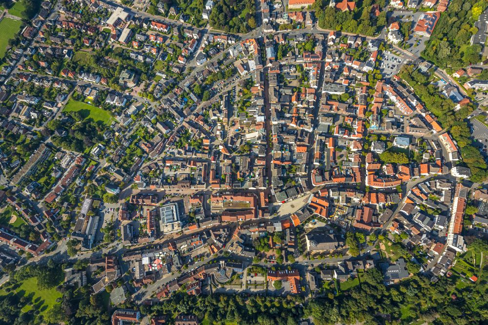 Luftaufnahme Beckum - Altstadtbereich und Innenstadtzentrum in Beckum im Bundesland Nordrhein-Westfalen, Deutschland