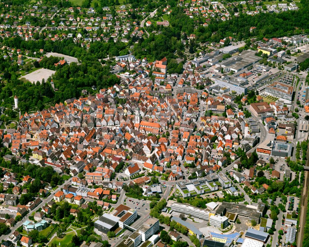 Biberach an der Riß aus der Vogelperspektive: Altstadtbereich und Innenstadtzentrum in Biberach an der Riß im Bundesland Baden-Württemberg, Deutschland