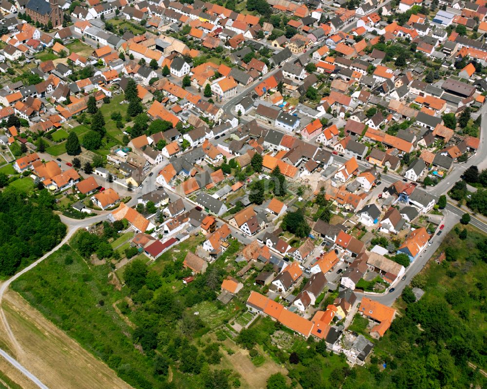 Luftaufnahme Dettenheim - Altstadtbereich und Innenstadtzentrum in Dettenheim im Bundesland Baden-Württemberg, Deutschland