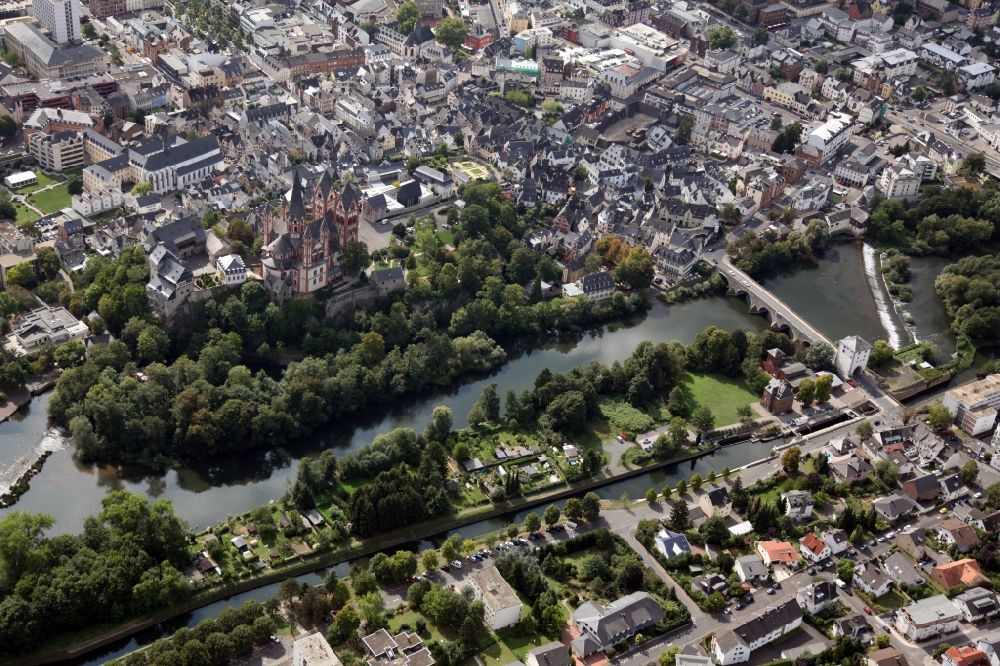 Luftbild Limburg an der Lahn - Altstadtbereich und Innenstadtzentrum mit dem Dom in Limburg an der Lahn im Bundesland Hessen