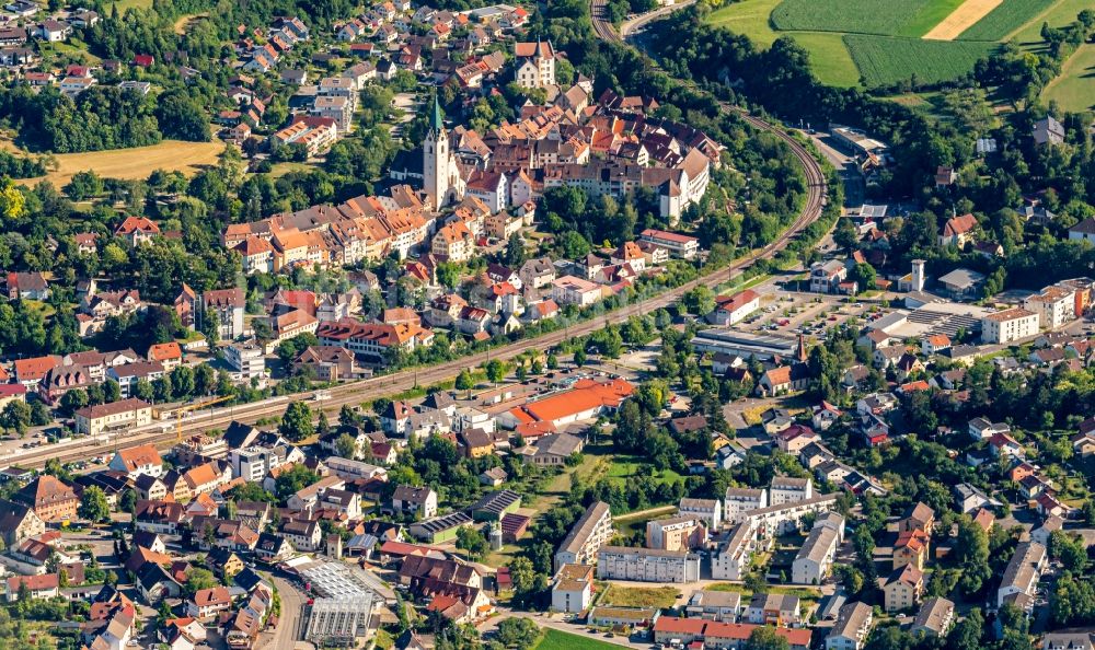 Luftbild Engen - Altstadtbereich und Innenstadtzentrum in Engen im Bundesland Baden-Württemberg, Deutschland