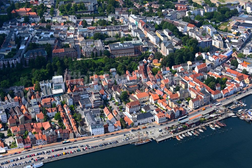 Flensburg von oben - Altstadtbereich und Innenstadtzentrum in Flensburg im Bundesland Schleswig-Holstein, Deutschland