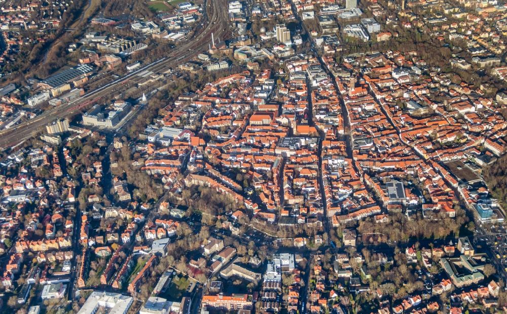 Luftbild Göttingen - Altstadtbereich und Innenstadtzentrum in Göttingen im Bundesland Niedersachsen, Deutschland