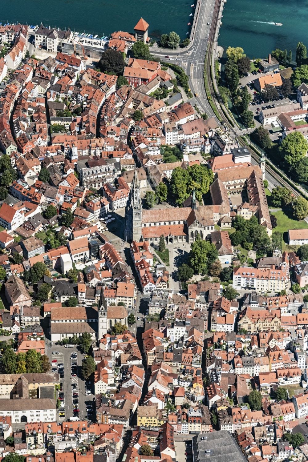 Konstanz aus der Vogelperspektive: Altstadtbereich und Innenstadtzentrum in Konstanz im Bundesland Baden-Württemberg, Deutschland
