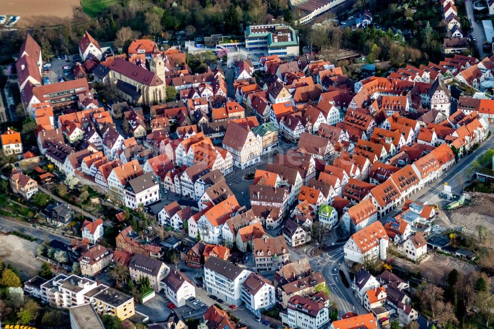 Luftaufnahme Leonberg - Altstadtbereich und Innenstadtzentrum in Leonberg im Bundesland Baden-Württemberg, Deutschland