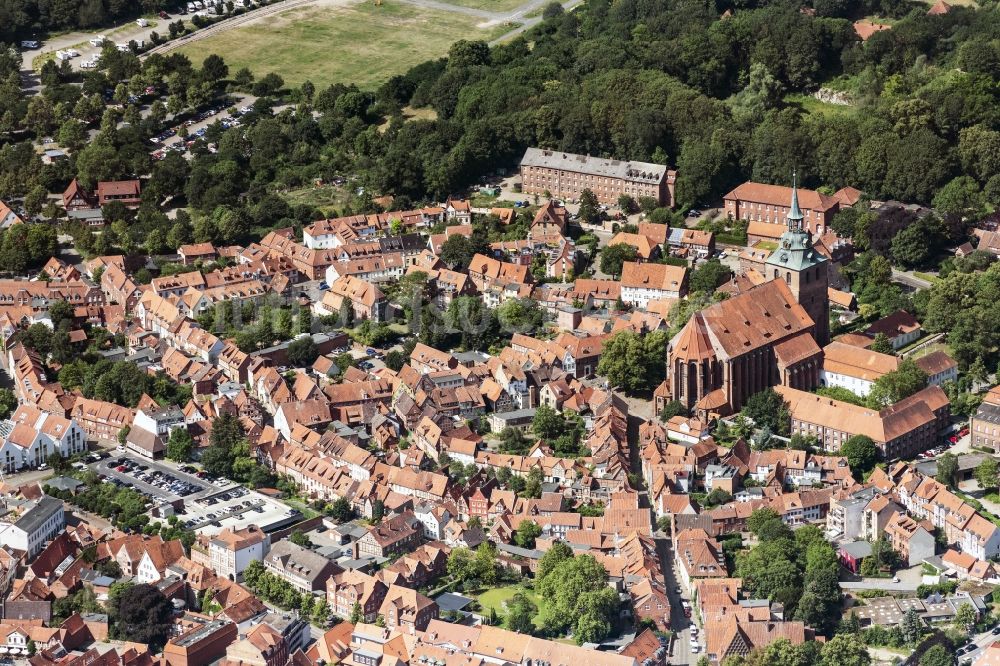 Luftbild Lüneburg - Altstadtbereich und Innenstadtzentrum in Lüneburg im Bundesland Niedersachsen