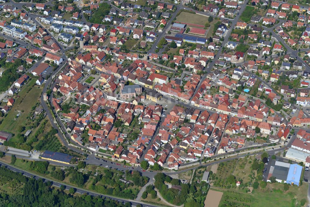 Mainmühle von oben - Altstadtbereich und Innenstadtzentrum in Mainmühle im Bundesland Bayern, Deutschland
