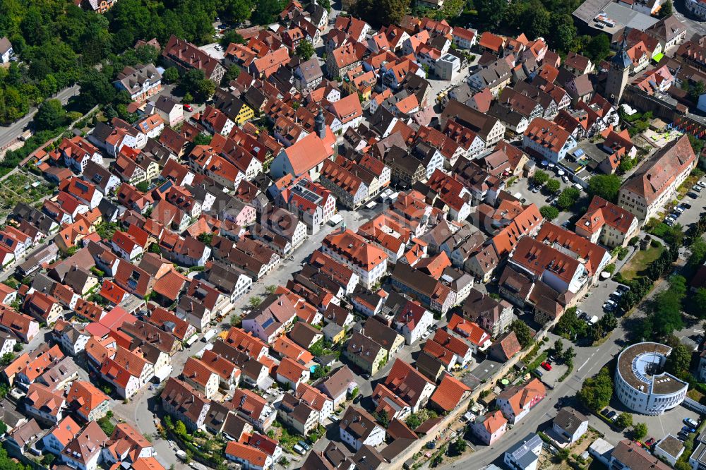 Luftaufnahme Marbach am Neckar - Altstadtbereich und Innenstadtzentrum in Marbach am Neckar im Bundesland Baden-Württemberg, Deutschland