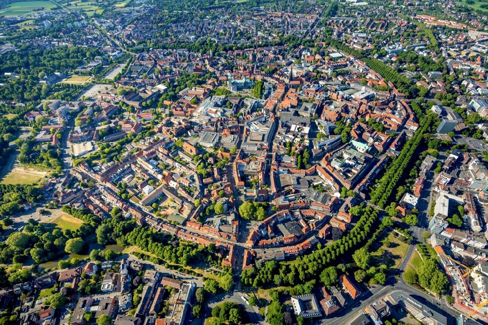 Münster aus der Vogelperspektive: Altstadtbereich und Innenstadtzentrum in Münster im Bundesland Nordrhein-Westfalen, Deutschland