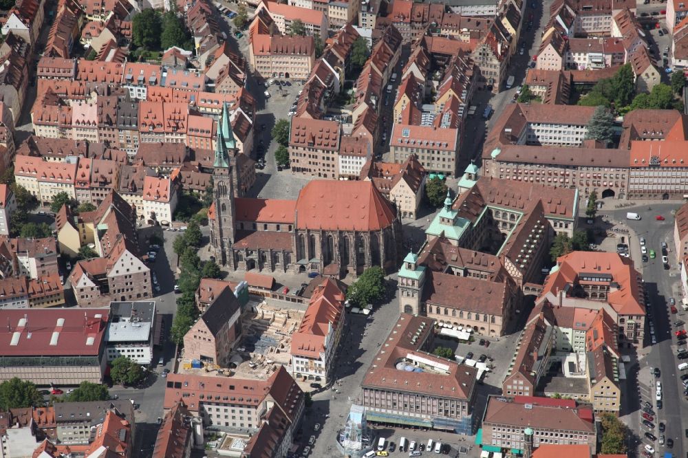 Nürnberg von oben - Altstadtbereich und Innenstadtzentrum in Nürnberg im Bundesland Bayern