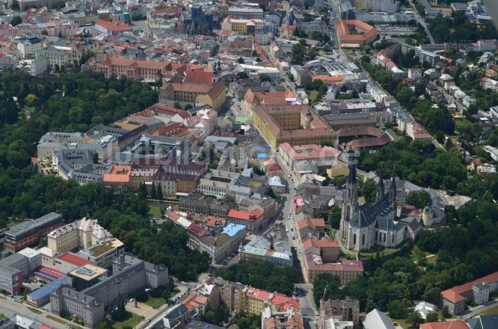 Luftaufnahme Olomouc - Altstadtbereich und Innenstadtzentrum in Olomouc (Olmütz) in Olomoucky kraj, Tschechien