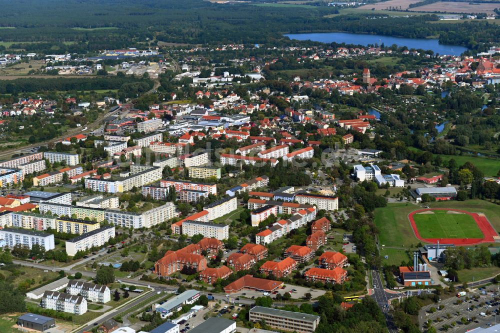 Parchim aus der Vogelperspektive: Altstadtbereich und Innenstadtzentrum in Parchim im Bundesland Mecklenburg-Vorpommern, Deutschland