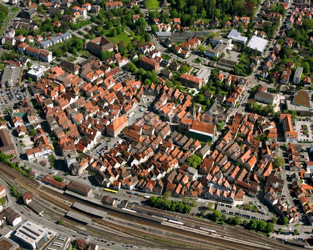 Schorndorf von oben - Altstadtbereich und Innenstadtzentrum in Schorndorf im Bundesland Baden-Württemberg, Deutschland